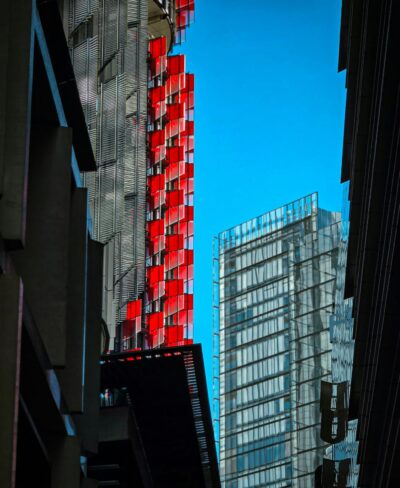 Противопожарные шторы в лифтовых шахтах, Австралия